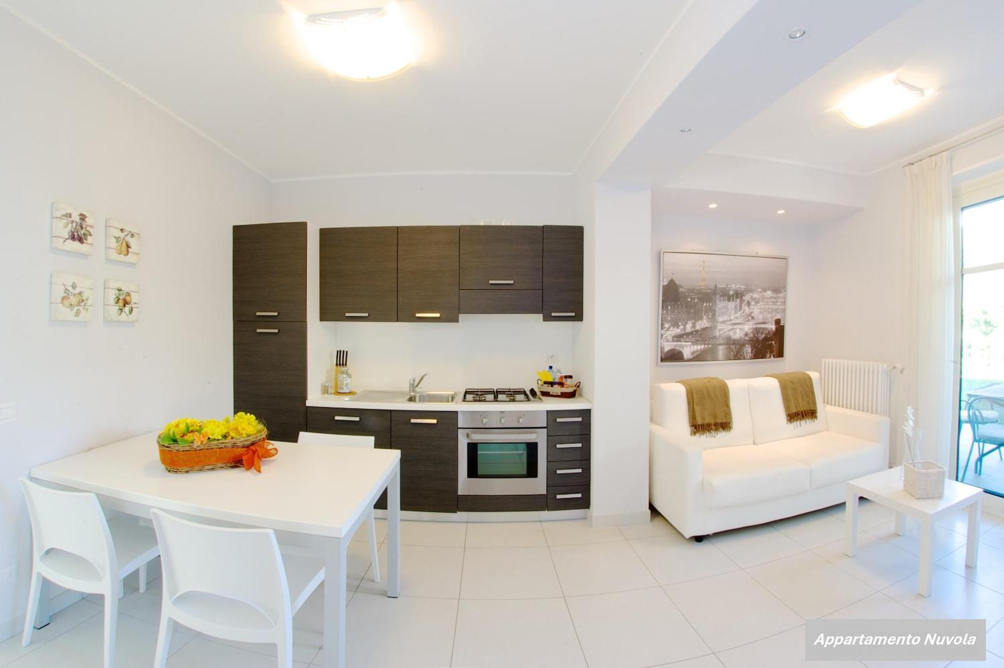 Appartamento Nuvola - Lake Como - Near The Beach - Near The Center 콜리코 외부 사진