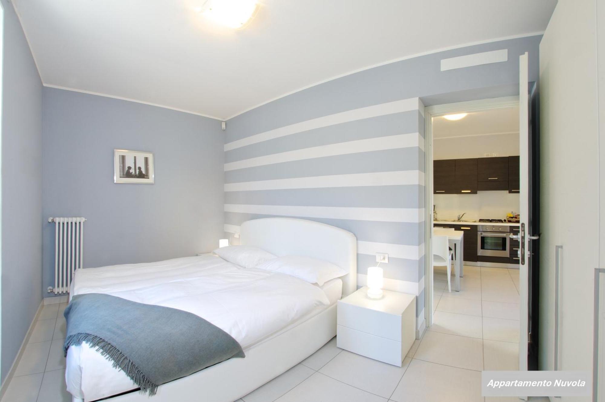 Appartamento Nuvola - Lake Como - Near The Beach - Near The Center 콜리코 외부 사진